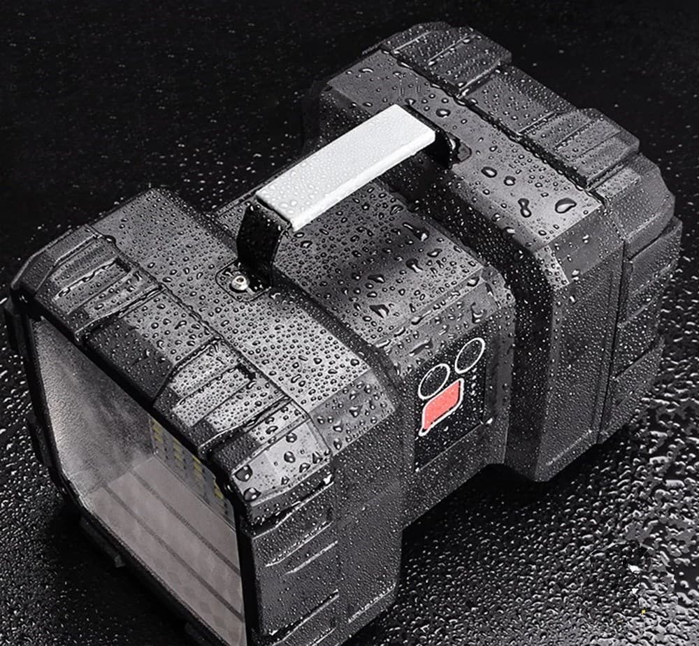 Военный армейский фонарь