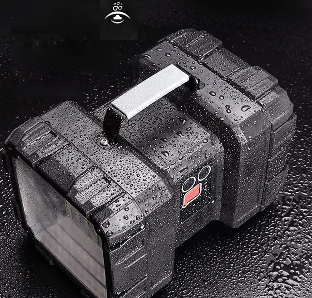 Военный армейский фонарь